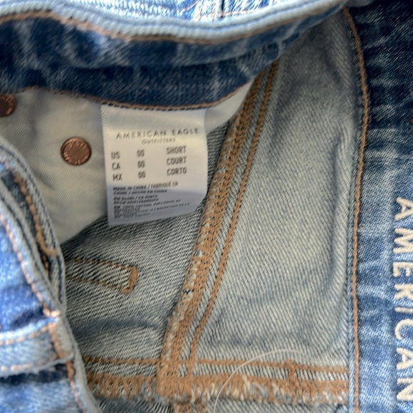 AE 90’s flare jeans - Picture 10 of 11
